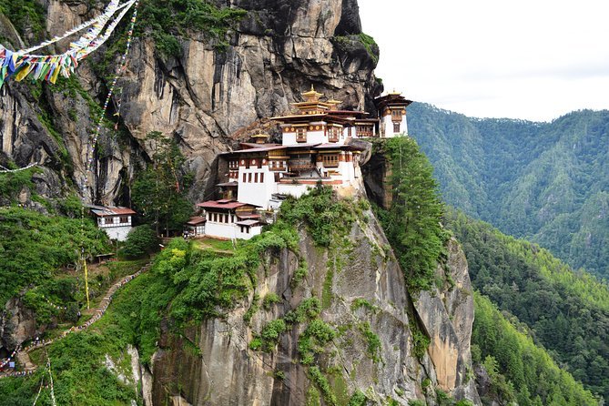 SD Bhutanese Traditional Wedding & Marriage Customs